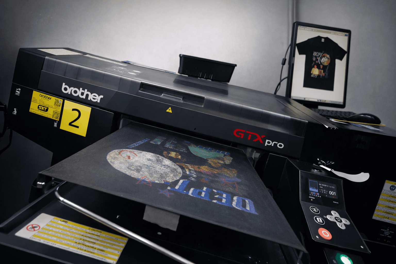 เครื่องสกรีนเสื้อ DTG Brother ในโรงงาน Anajak T-Shirt